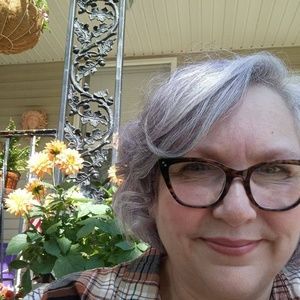 Meet your Posher, Kristin